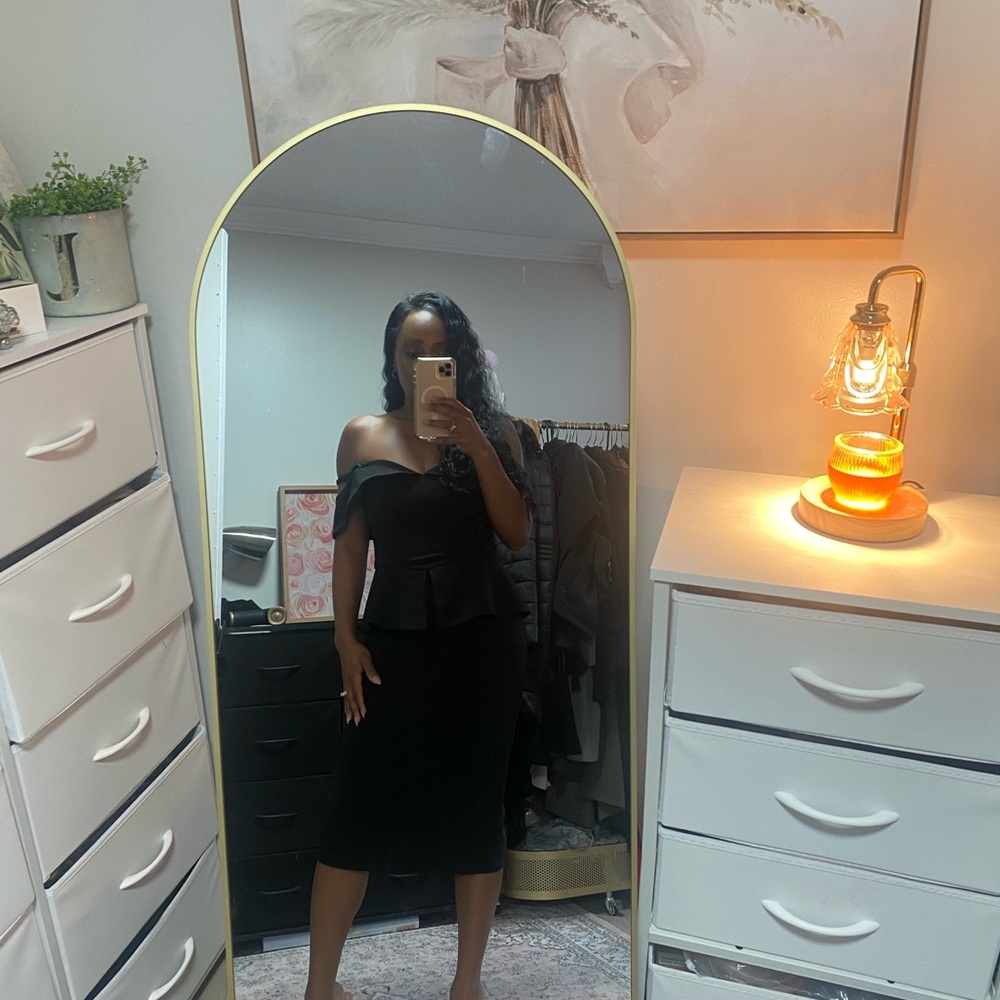 Bardot Black Off-Shoulder Midi Dress